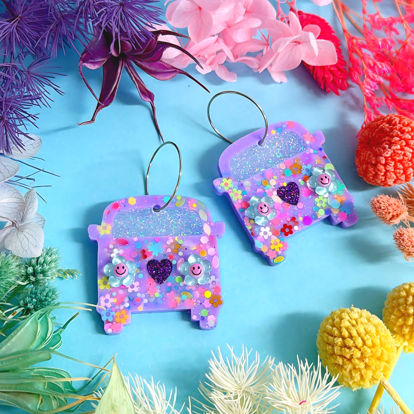 THE HAPPIEST CAMPER : VIOLET DOTTY DAISY : Choose your colour Handmade Resin DROP Earrings