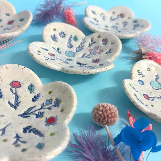 BOTANICA CERAMICA TRINKET DISH : Choose your design : Handpainted Ceramic Dishes by Jo Kealley