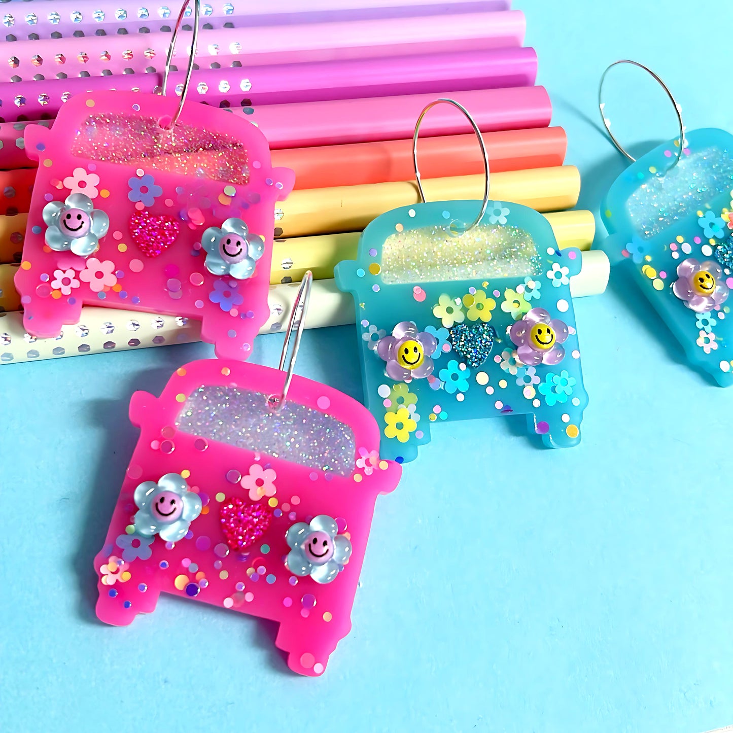 THE HAPPIEST CAMPER : DOTTY DAISY : Choose your colour Handmade Resin DROP Earrings