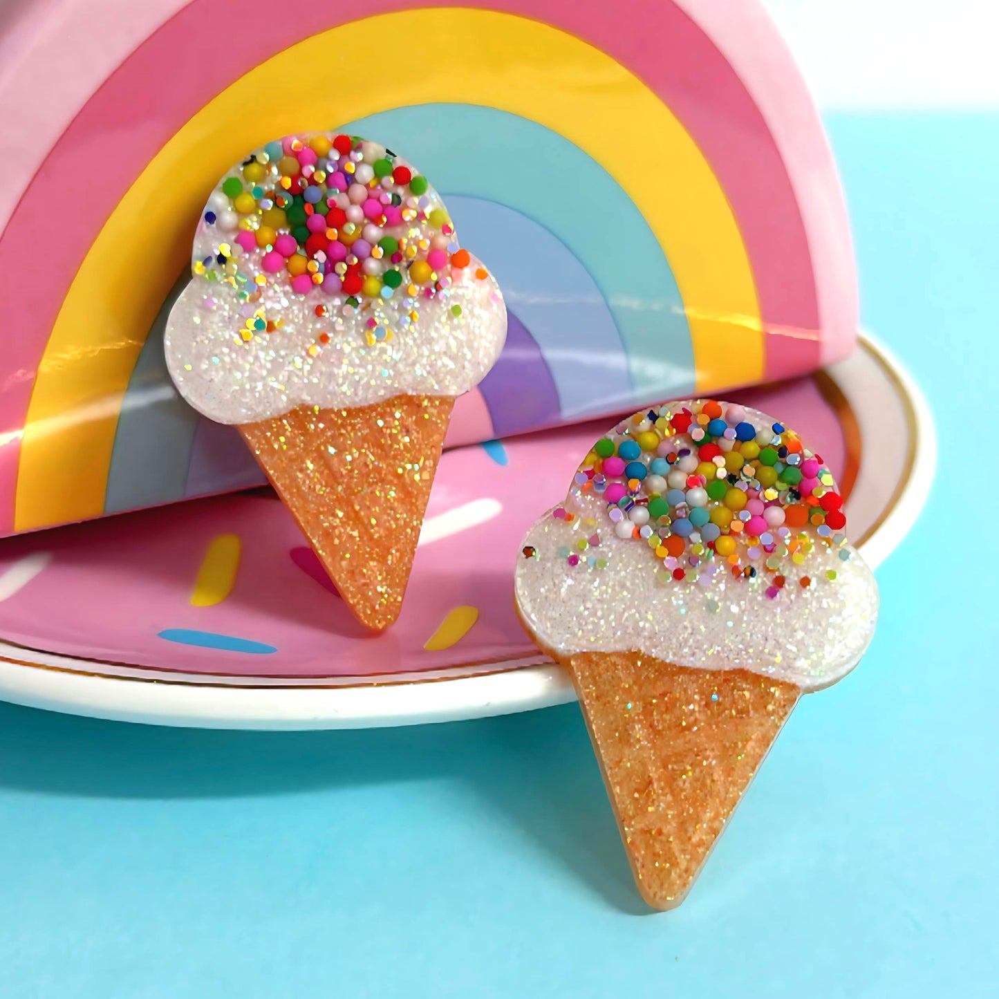 I scream : you scream : we all scream for ICE CREAM : Handmade Resin BROOCH