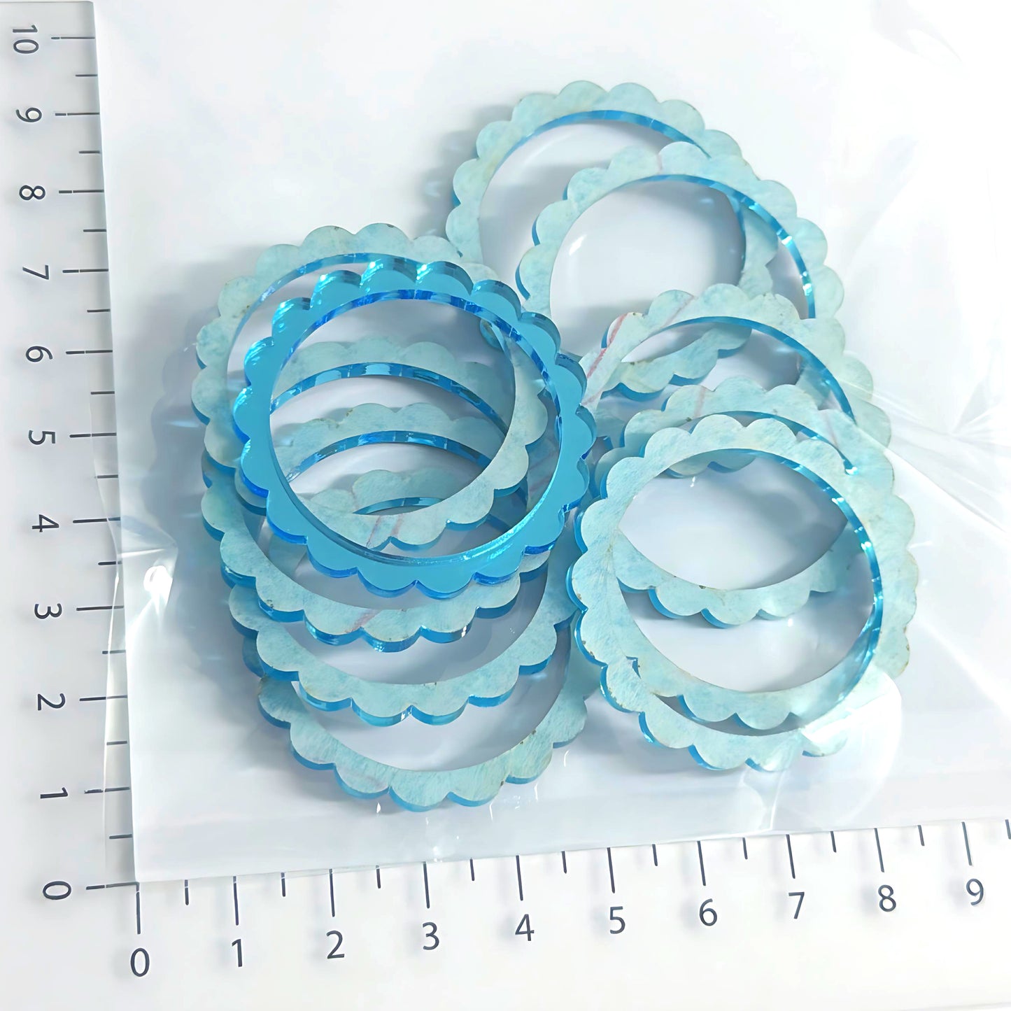 10 x 40mm Scallop circles BLUE MIRROR : Acrylic components : Destash item