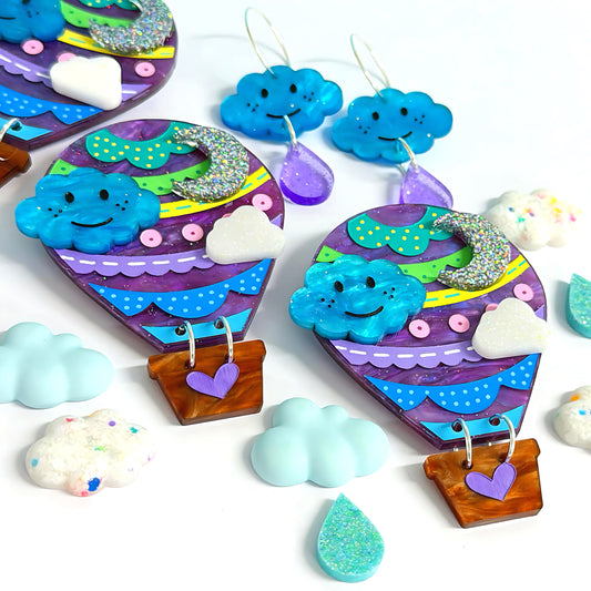 LET’S FLY AWAY : HOT AIR BALLOON : Lavender Swirls: Handmade Resin & Acrylic BROOCH