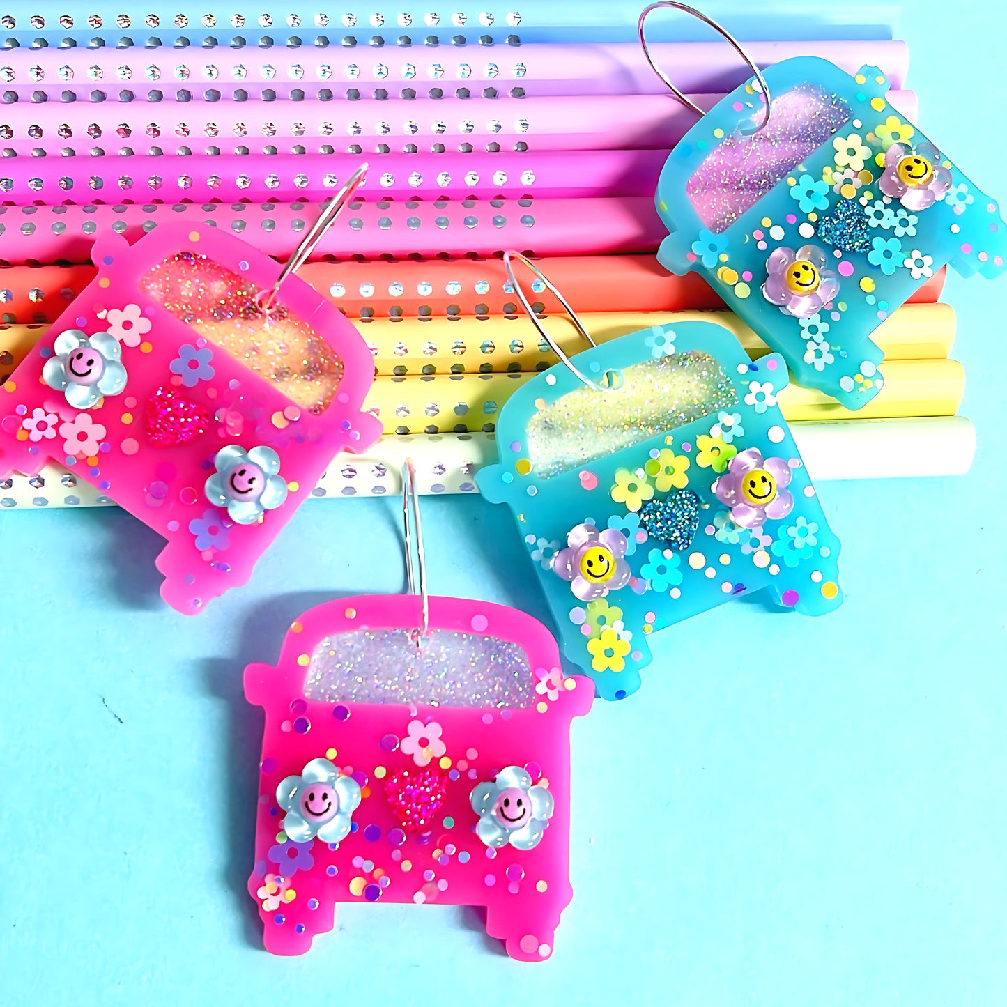 THE HAPPIEST CAMPER : DOTTY DAISY : Choose your colour Handmade Resin DROP Earrings