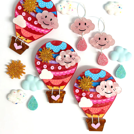 LET’S FLY AWAY : HOT AIR BALLOON : Strawberry Swirls: Handmade Resin & Acrylic BROOCH