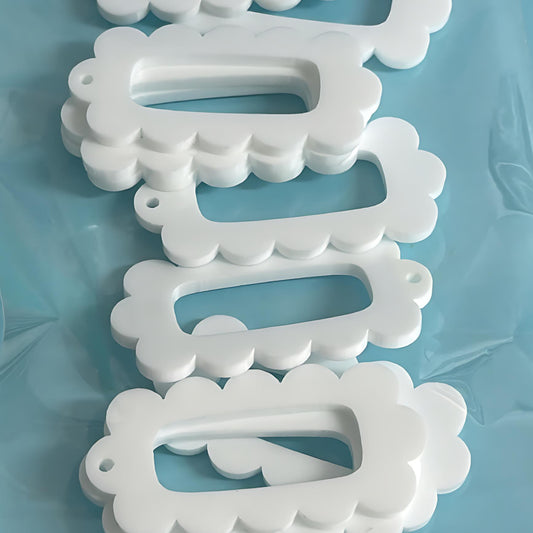 50mm SCALLOPED FRILL FRAMES : 3mm white gloss Acrylic components : Destash item