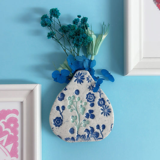 BOTANICA CERAMICA Handmade Ceramic Wall Vase by Jo Kealley