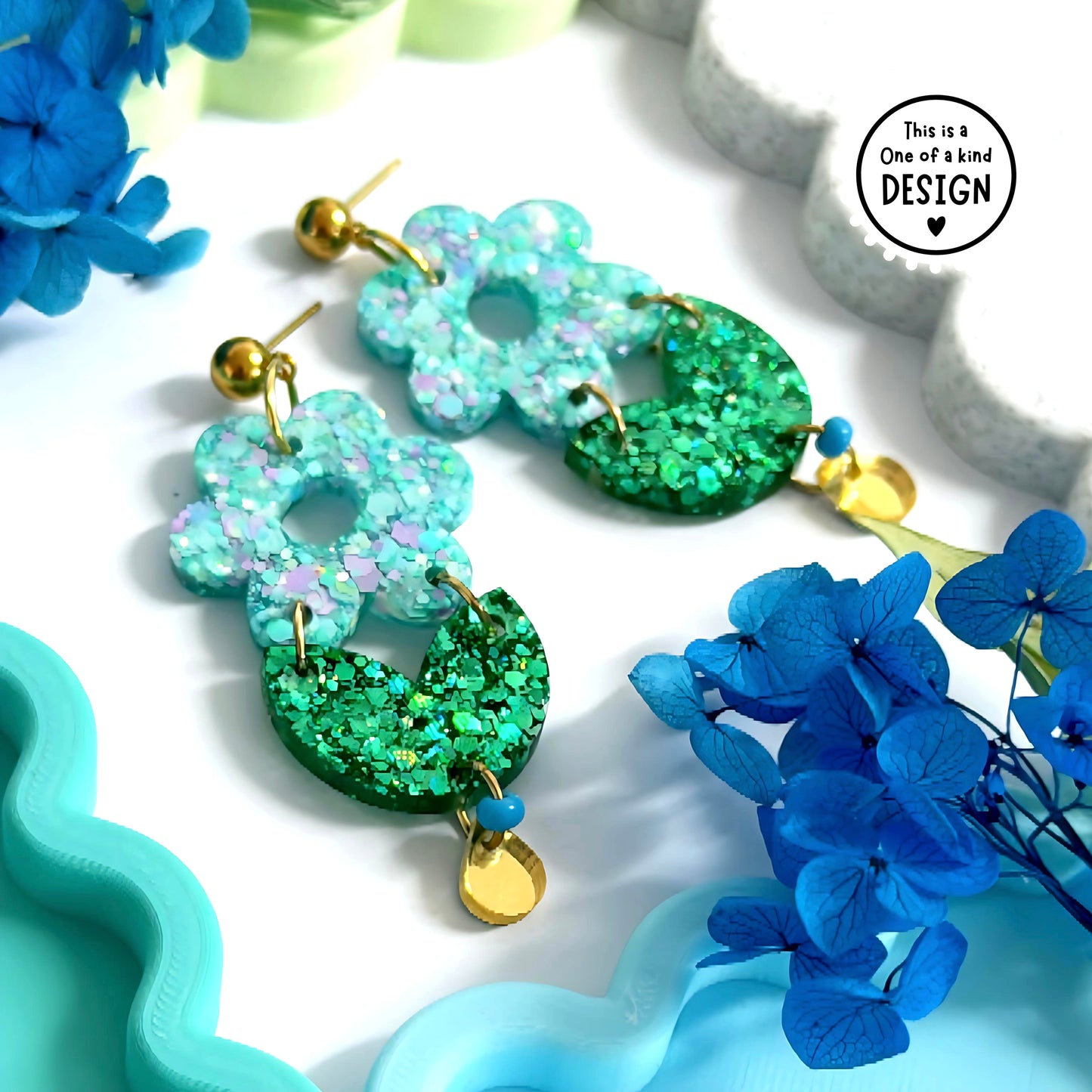 One of a Kind DAISIES : Handmade Resin DROP Earrings