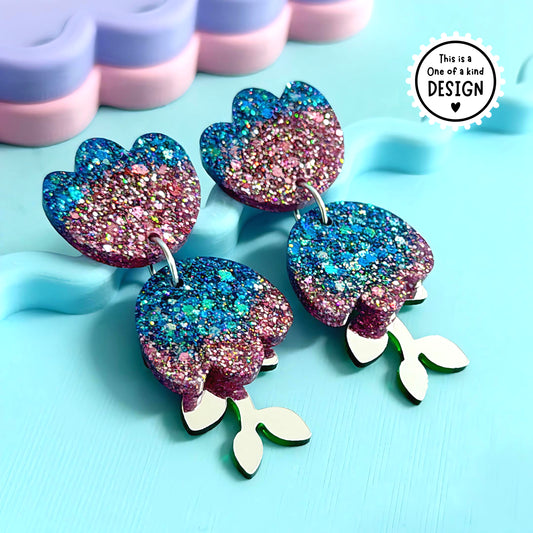 One of a Kind : BEAUTIFUL BLOOMS : Handmade Resin DROP Earrings