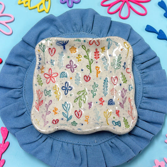 DIANNE’S GARDEN 🌸 Wave-edge Square Dish 🎀 Handmade Ceramic Treats & Tapas Dish by Jo Kealley