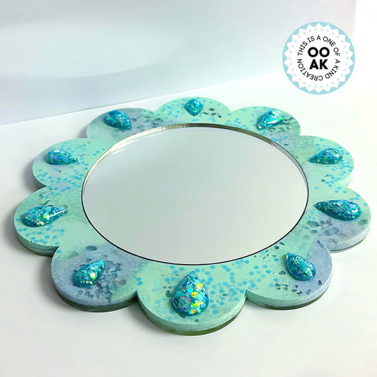 MEDIUM MIRRORED TRAY - cast resin trinket tray