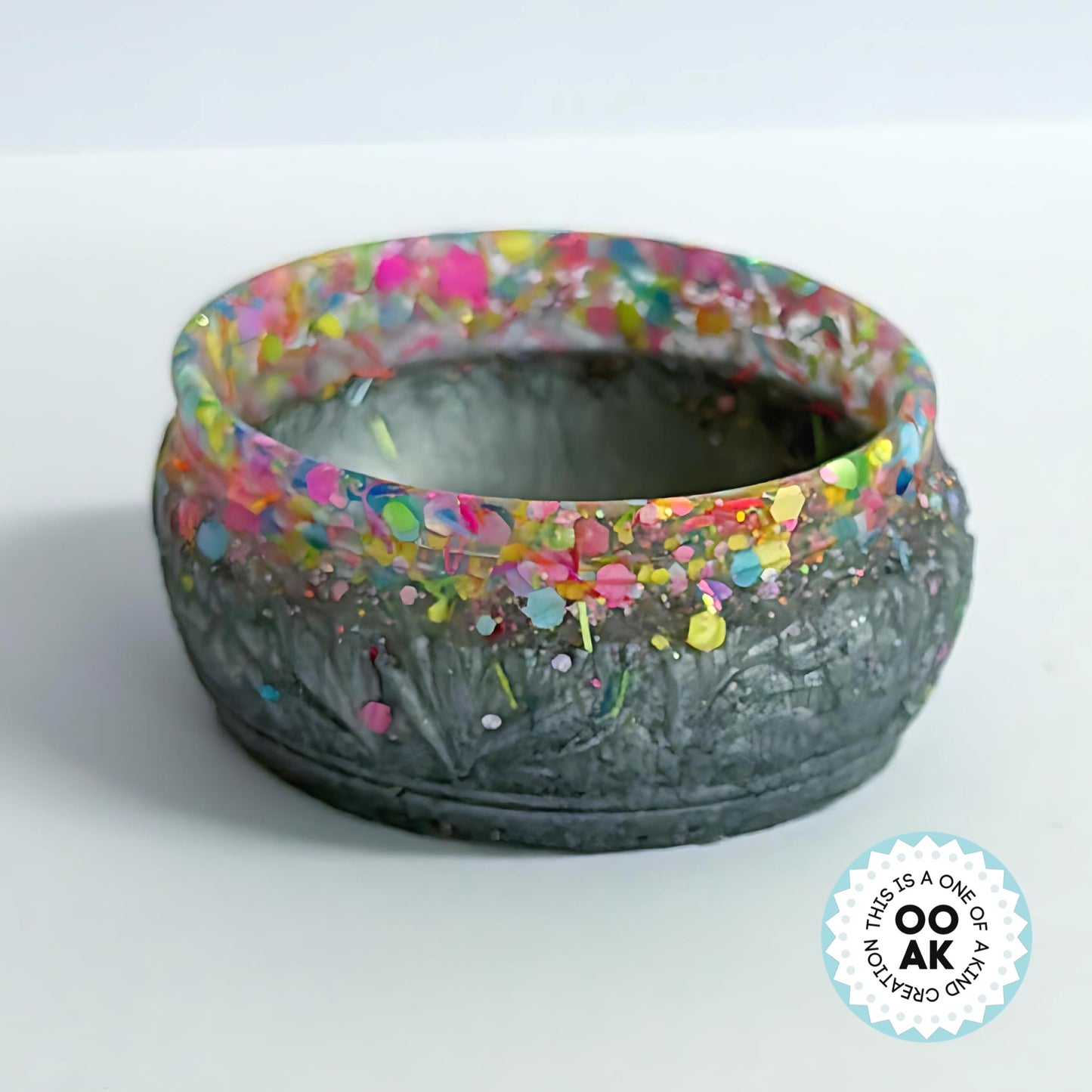 TINY TRINKETS - cast resin ring dishes