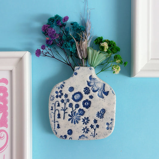 BOTANICA CERAMICA Handmade Ceramic Wall Vase by Jo Kealley