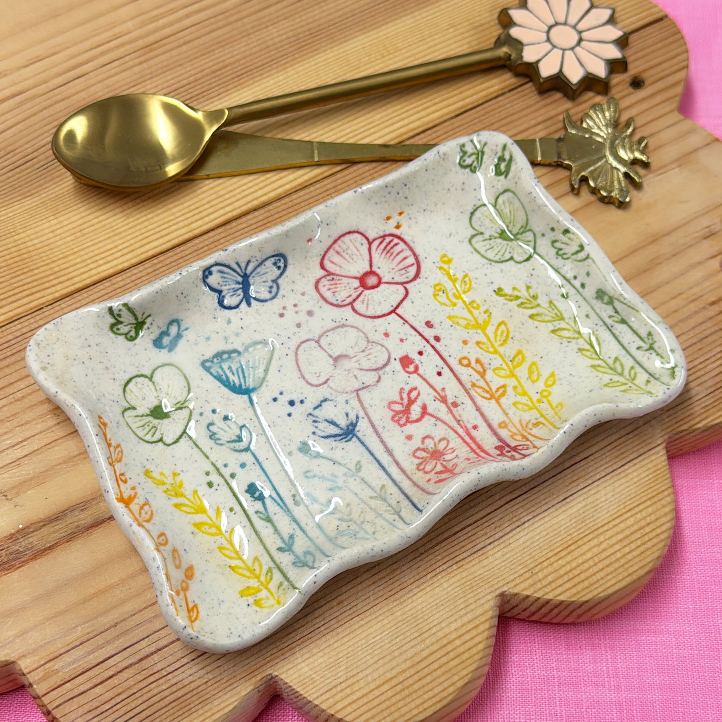 ANNIE’S GARDEN 🌼 Wave-edge Rectangular Tray 🌺 Handmade Ceramic Treats & Tapas Dish by Jo Kealley
