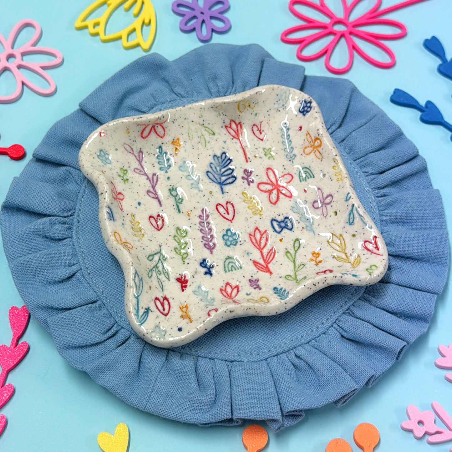 DIANNE’S GARDEN 🌸 Wave-edge Square Dish 🎀 Handmade Ceramic Treats & Tapas Dish by Jo Kealley