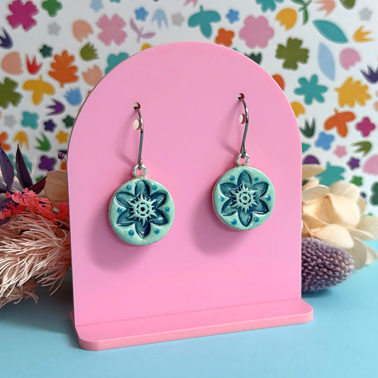 BOTANICA CERAMICA : Starflowers : PETITE : Ceramic Earrings by Jo Kealley