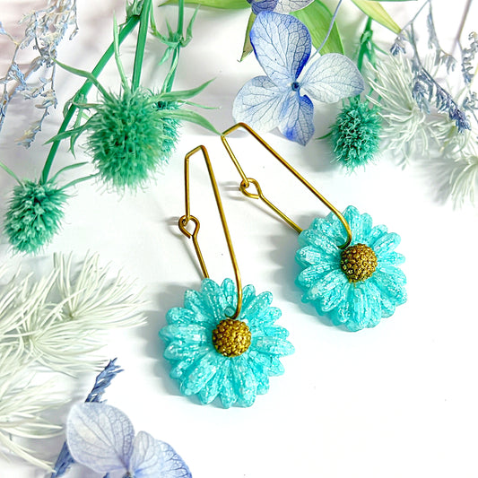 CRAZY FOR DAISY : Medium : Handmade Resin Drop Earrings