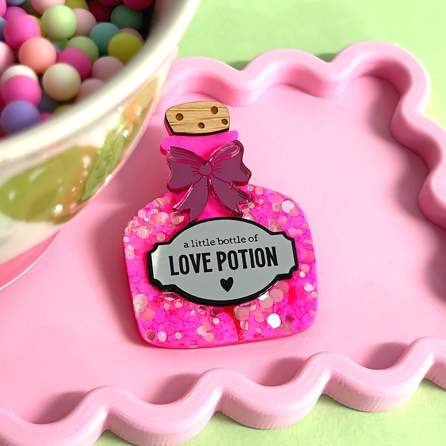 A BOTTLE JAR OF : LOVE POTION : Handmade Resin & Acrylic BROOCH