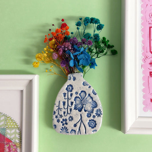 BOTANICA CERAMICA Handmade Ceramic Wall Vase by Jo Kealley