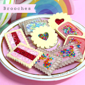 HELLO LITTLE BISCUITS : Choose your cookie : Handmade Resin BROOCHES