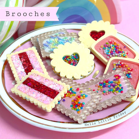 HELLO LITTLE BISCUITS : Choose your cookie : Handmade Resin BROOCHES