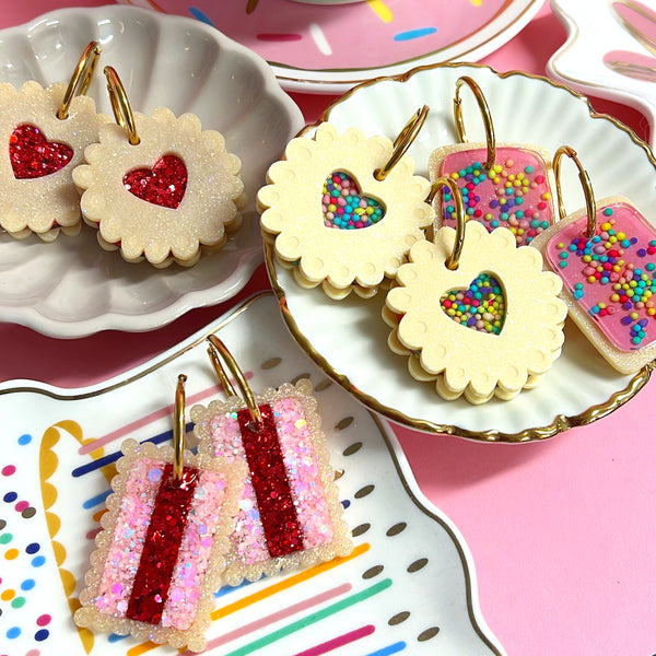 HELLO LITTLE BISCUITS : Choose your cookie : Handmade Resin Earrings