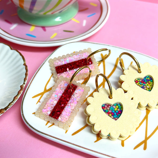HELLO LITTLE BISCUITS : Choose your cookie : Handmade Resin Earrings